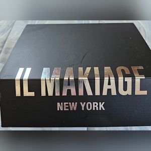 IL Makiage foundation
